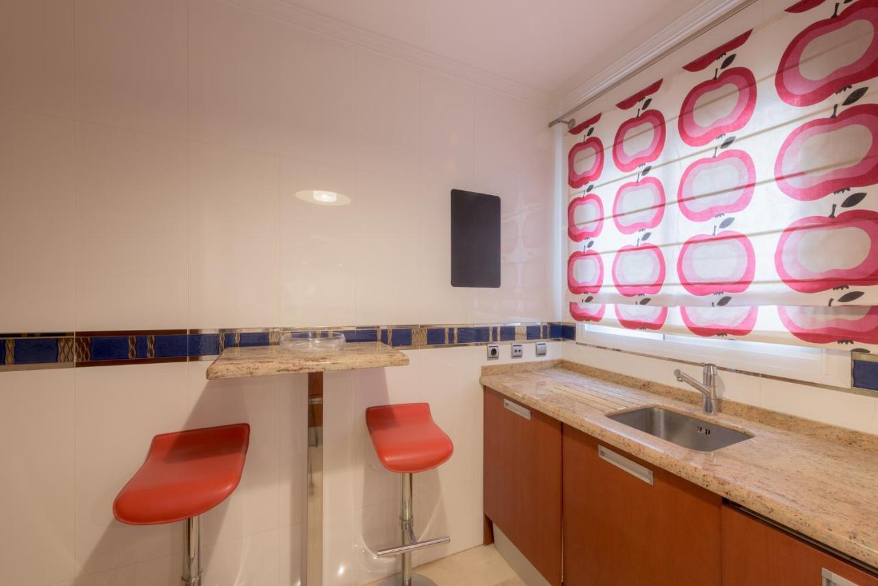 Apartamento Centrico Sibarys- 2 Dormitorios เนร์คา ภายนอก รูปภาพ