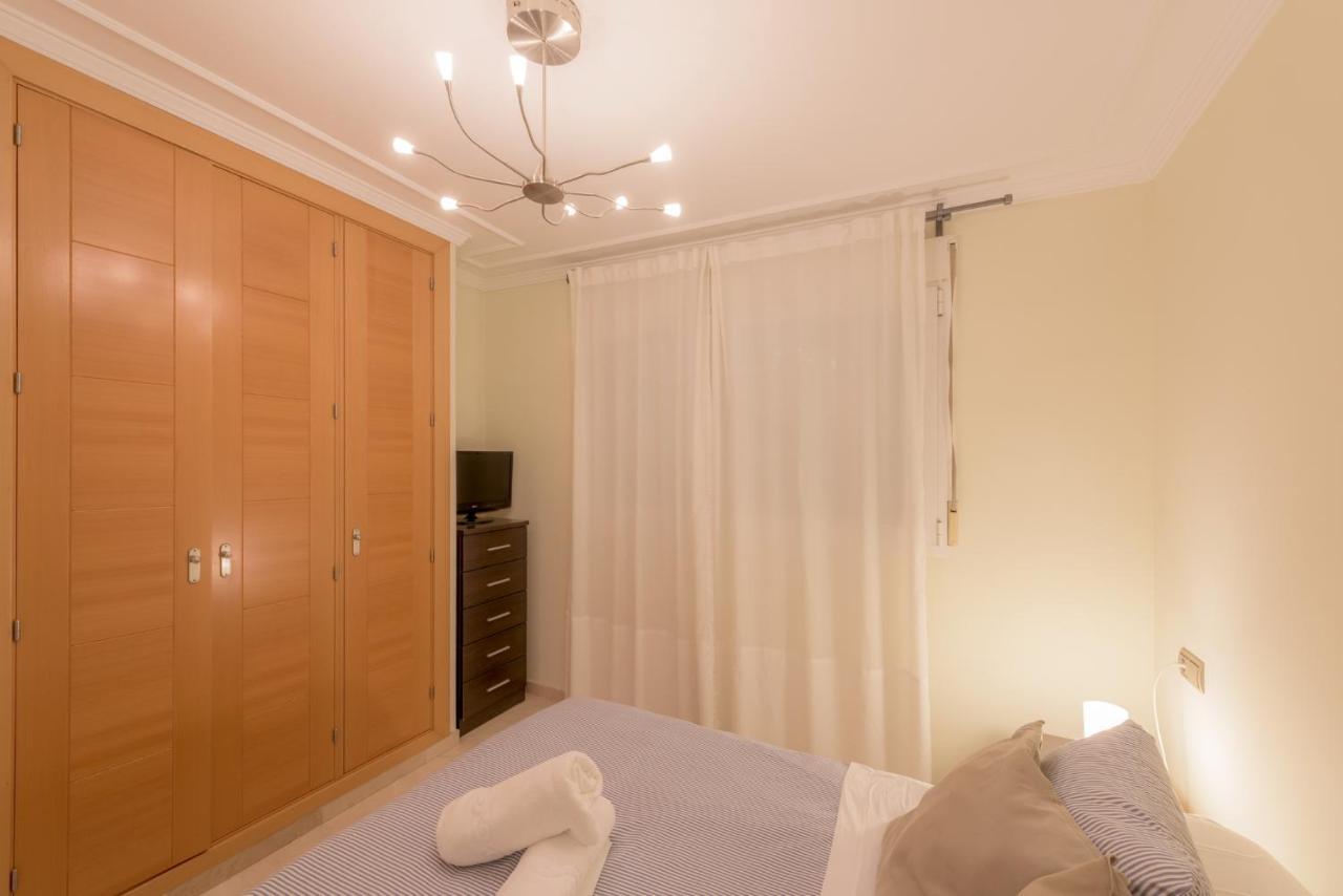 Apartamento Centrico Sibarys- 2 Dormitorios เนร์คา ภายนอก รูปภาพ