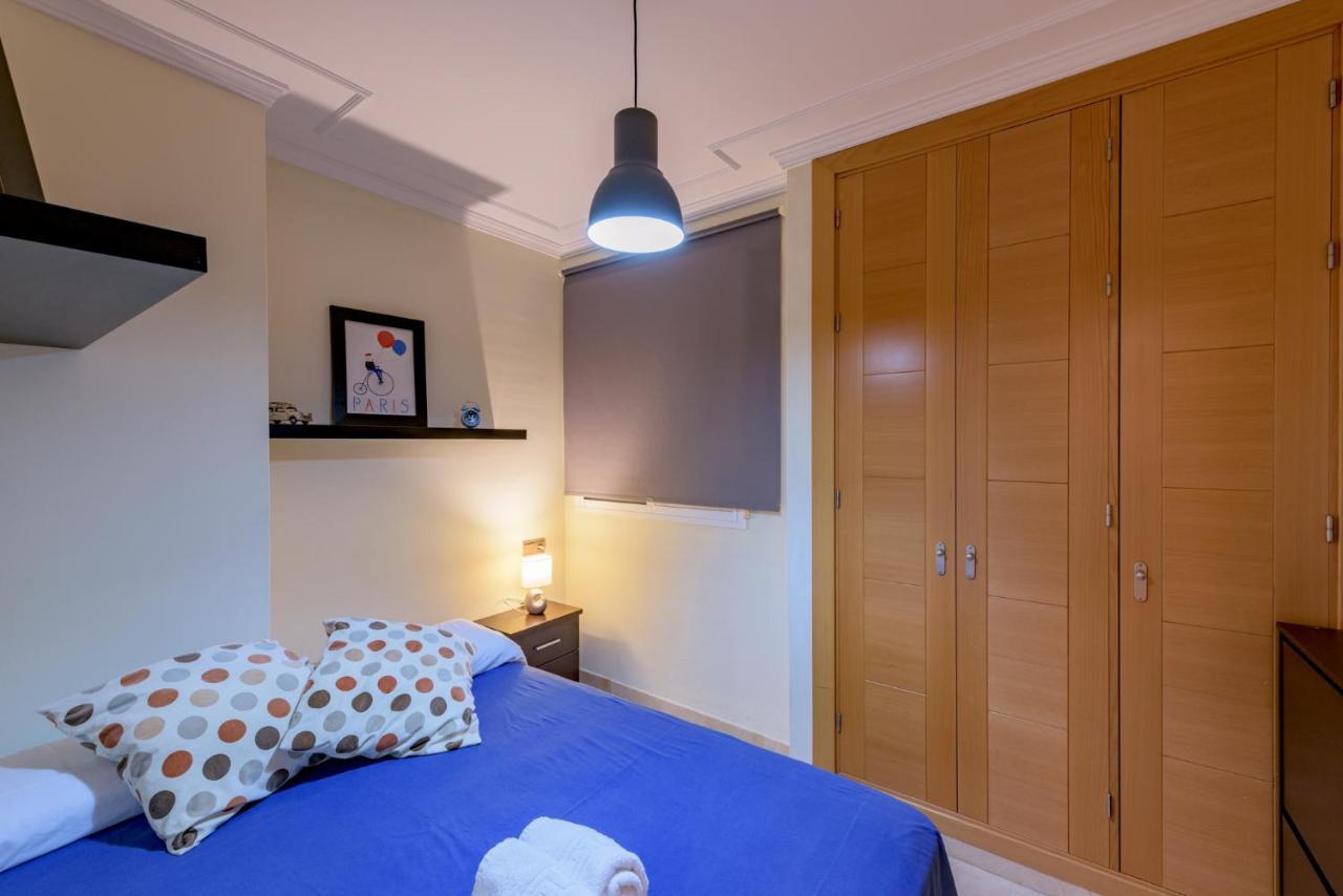 Apartamento Centrico Sibarys- 2 Dormitorios เนร์คา ภายนอก รูปภาพ